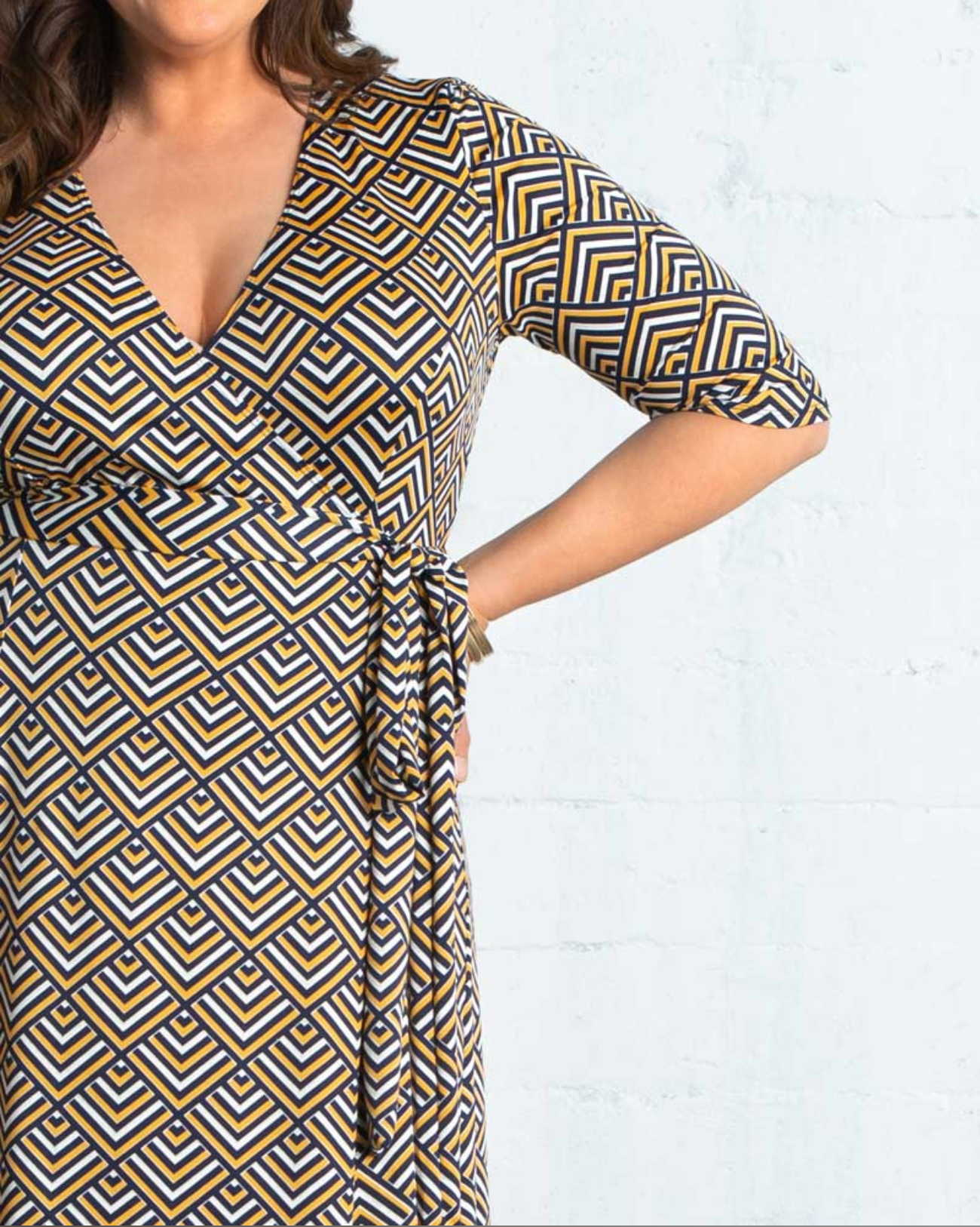 Kiyonna  - Essential Wrap Dress - Gold Geo Print - Plus Size